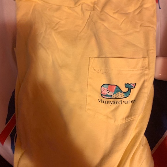 Vineyard Vines shirts - Picture 2 of 2